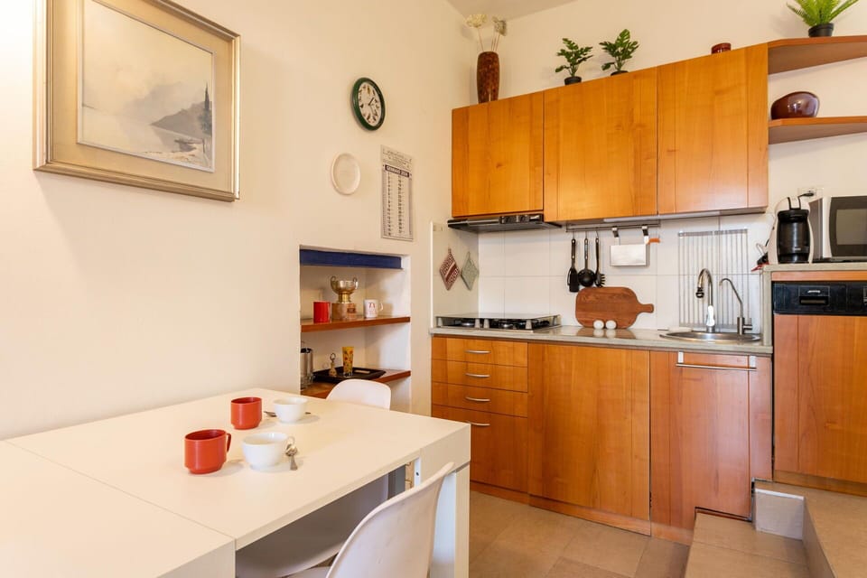 Studio Apartment Milan 
Mid term Milan