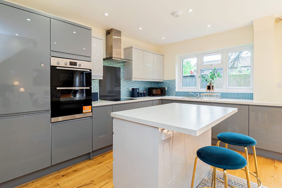kitchen with all amenities 
Whip up your favorite dishes in our well-equipped kitchen, designed for convenience and ease. Everything you need is at your fingertips for a delightful cooking experience!