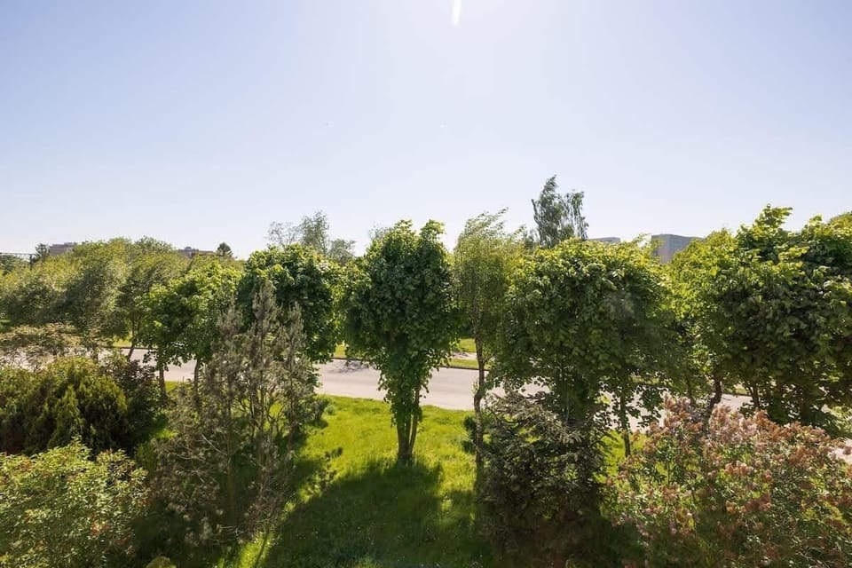 Experience urban living in a stylish and modern property.
