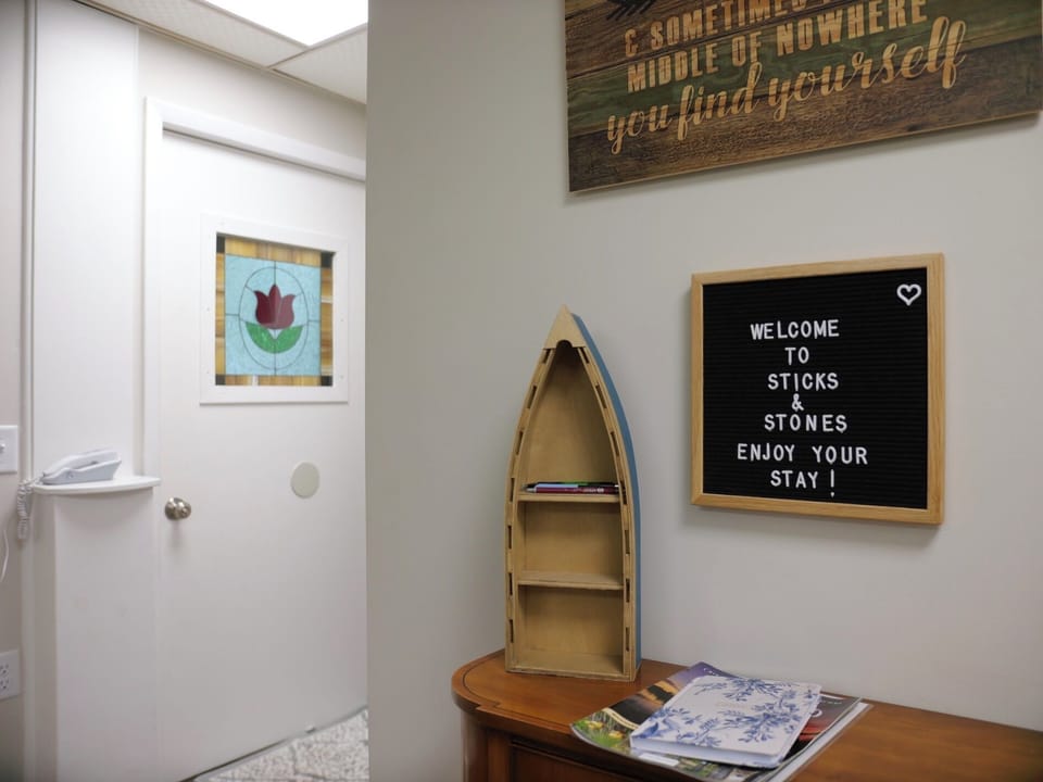 Sticks & Stones with Bunkhouse on Drummond Island (3911)