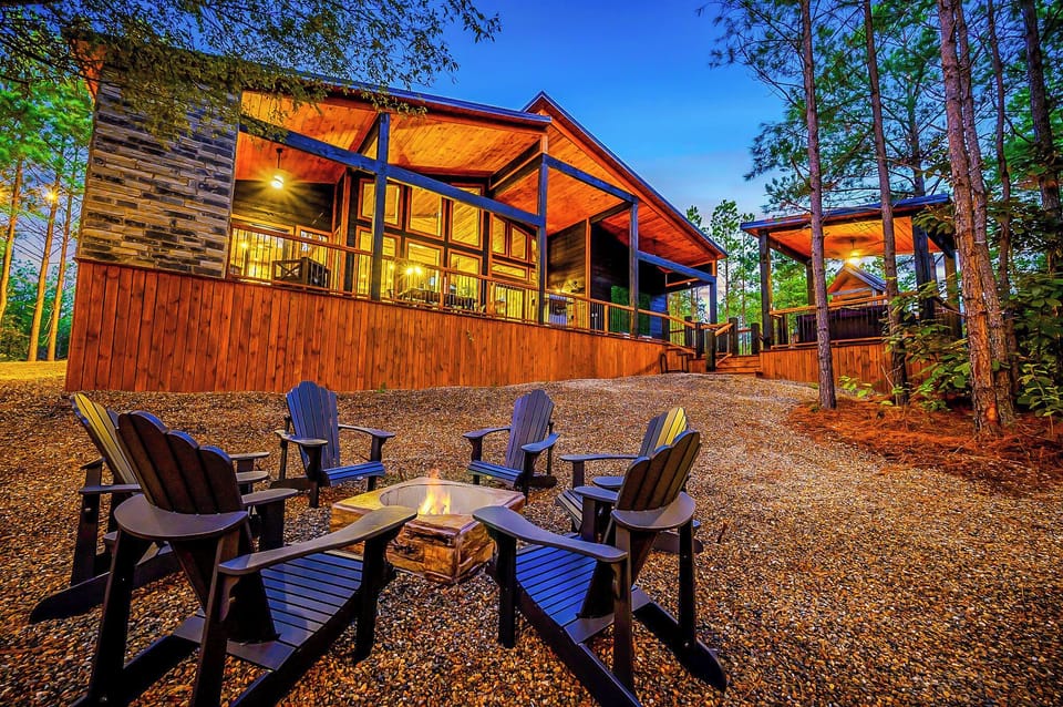 Elevated on a quiet wooded lot, this Broken Bow getaway offers privacy, luxury, and the perfect balance between adventure and relaxation.