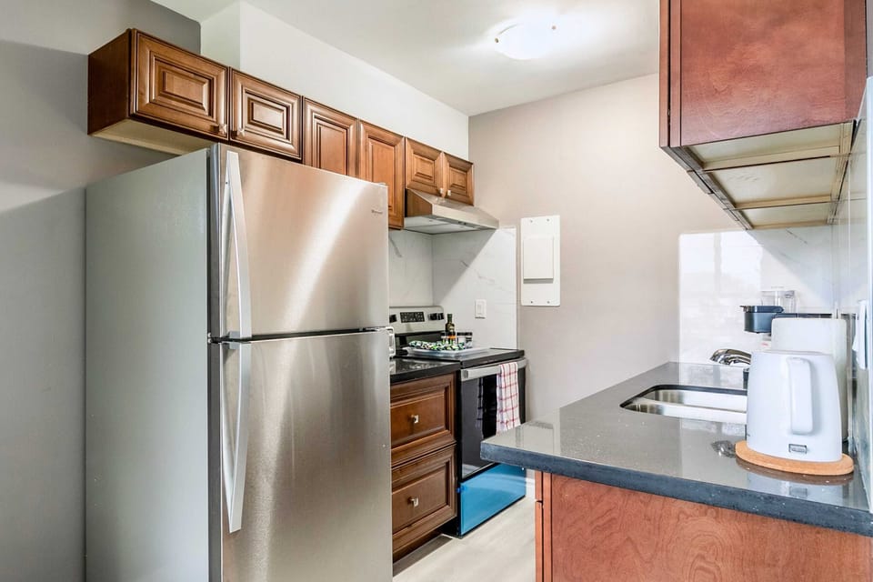 Fully Equipped Kitchen With Stainless Steel Appliances