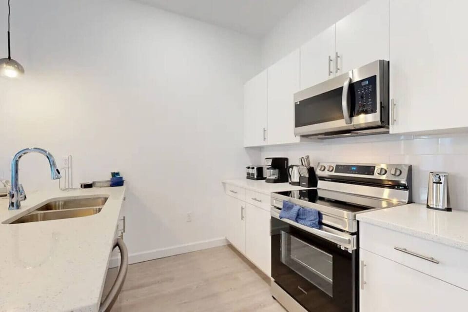 Experience culinary excellence in a well-equipped kitchen, where every detail is crafted for efficiency and enjoyment.