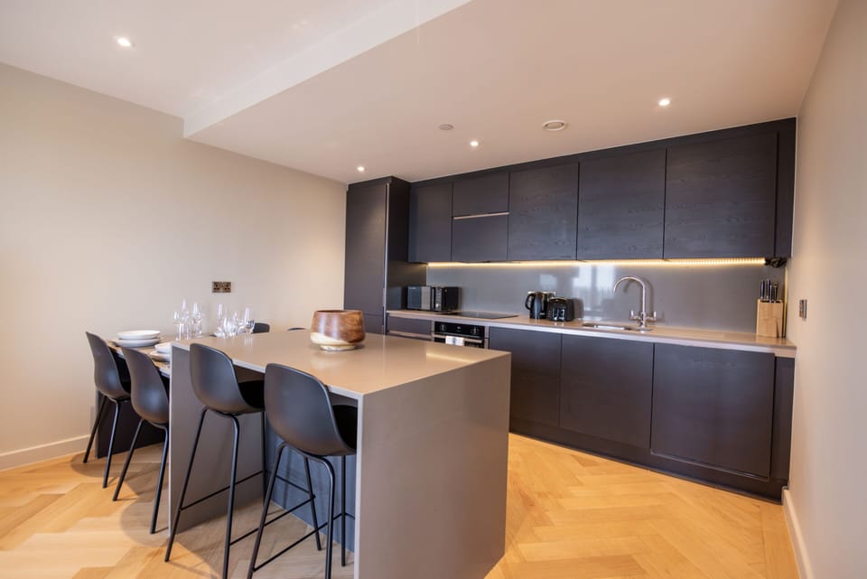 Kitchen and dining area