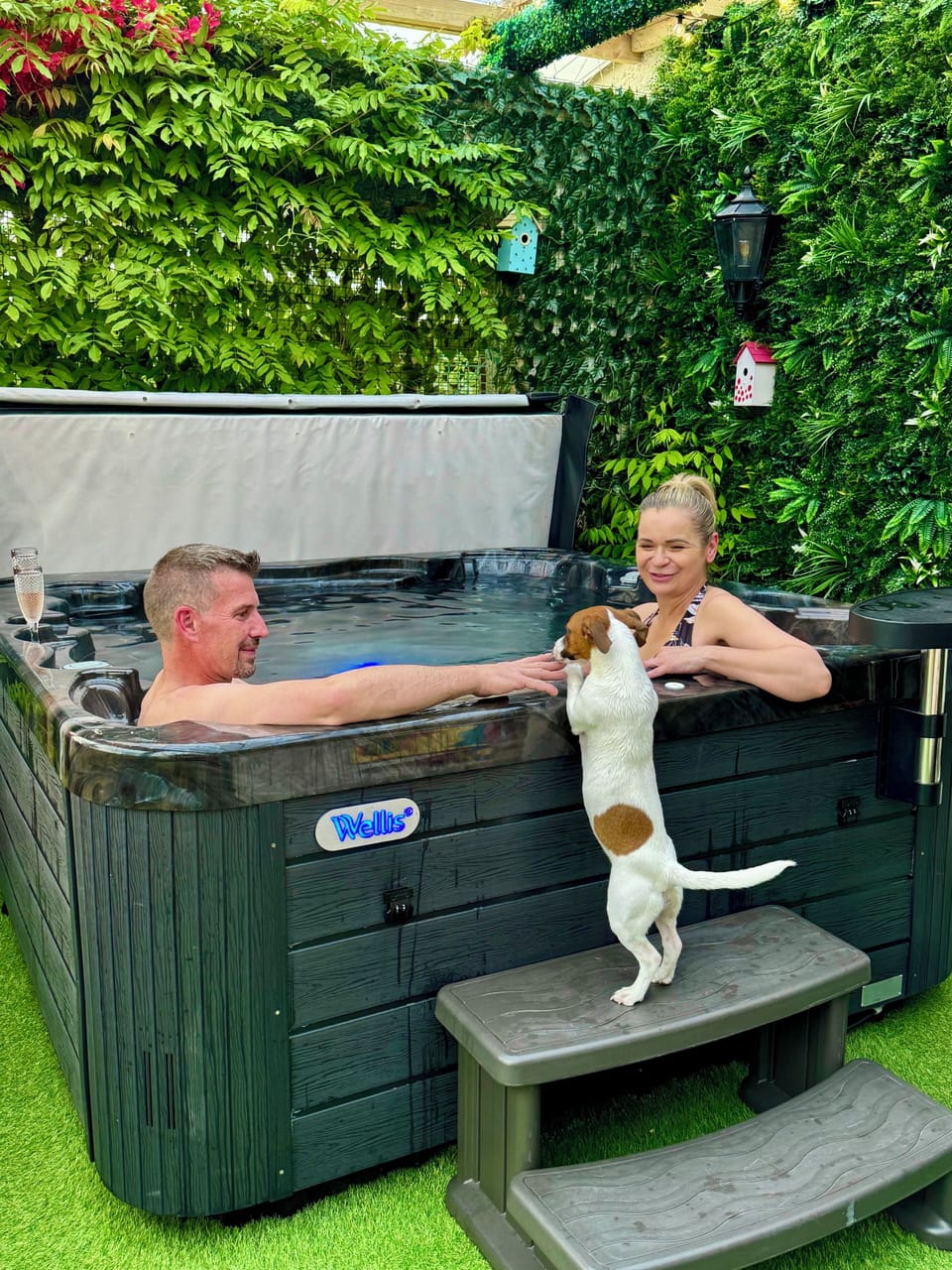 Image picker E7D9EF22 9199 4CF6 8241 AF1BA3755172 1121 00000025140508AB