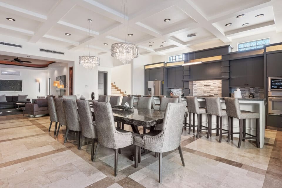 Dining into kitchen