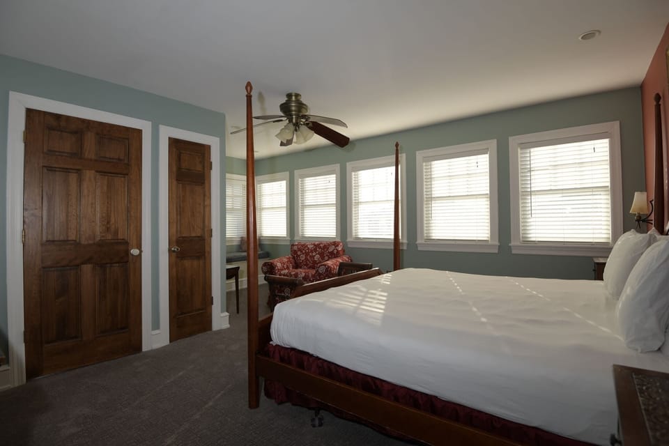 Room 9