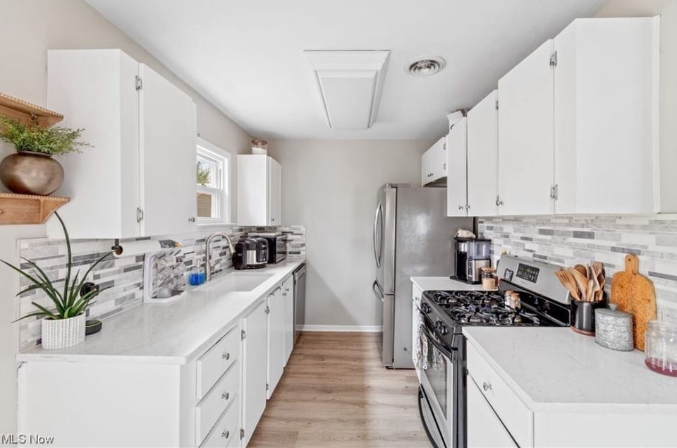 Fully equipped kitchen for all your cooking needs!