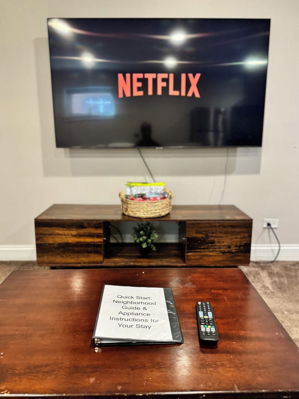 Access to multiple streaming services.