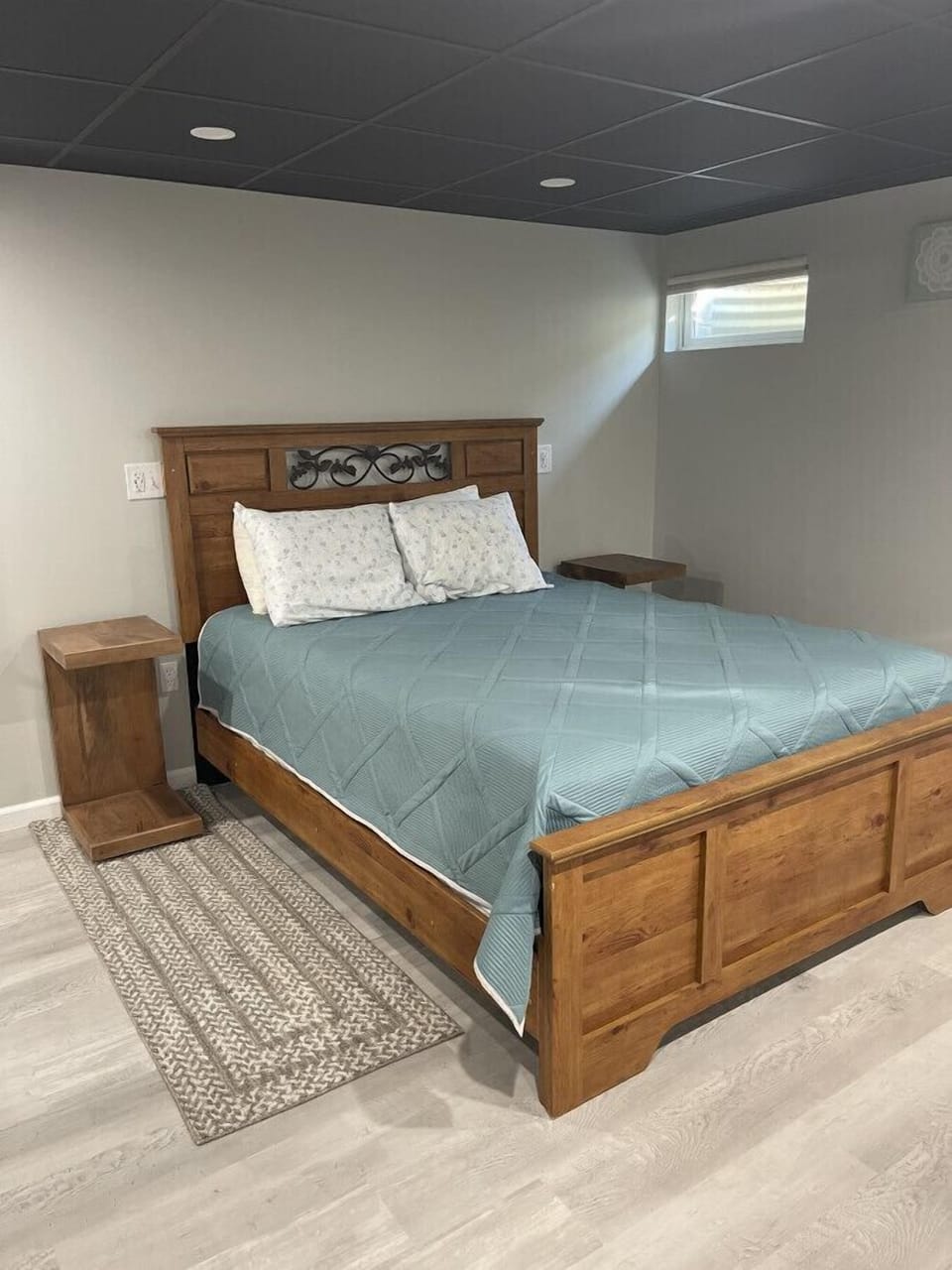 Queen Bedroom