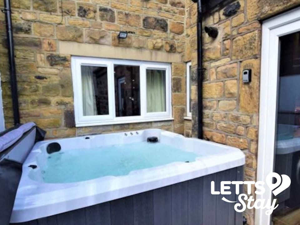 Outdoor Tub