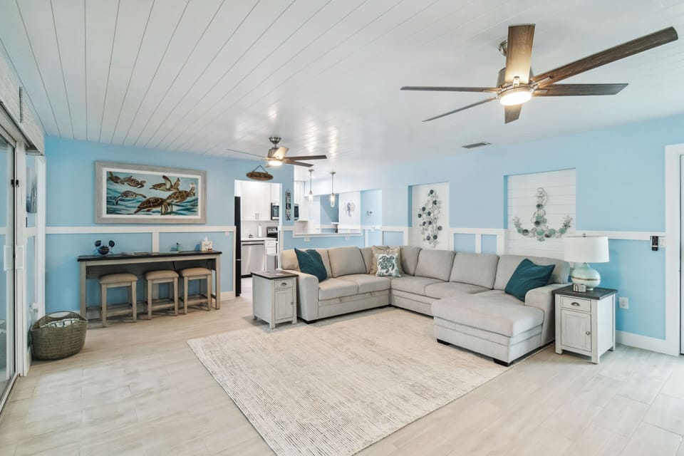 Living Room (1)