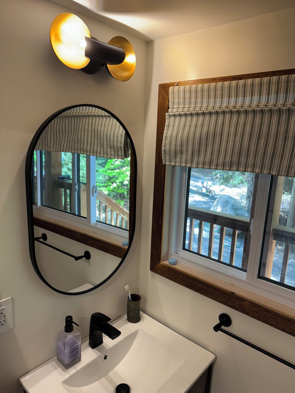 Main floor bathroom
