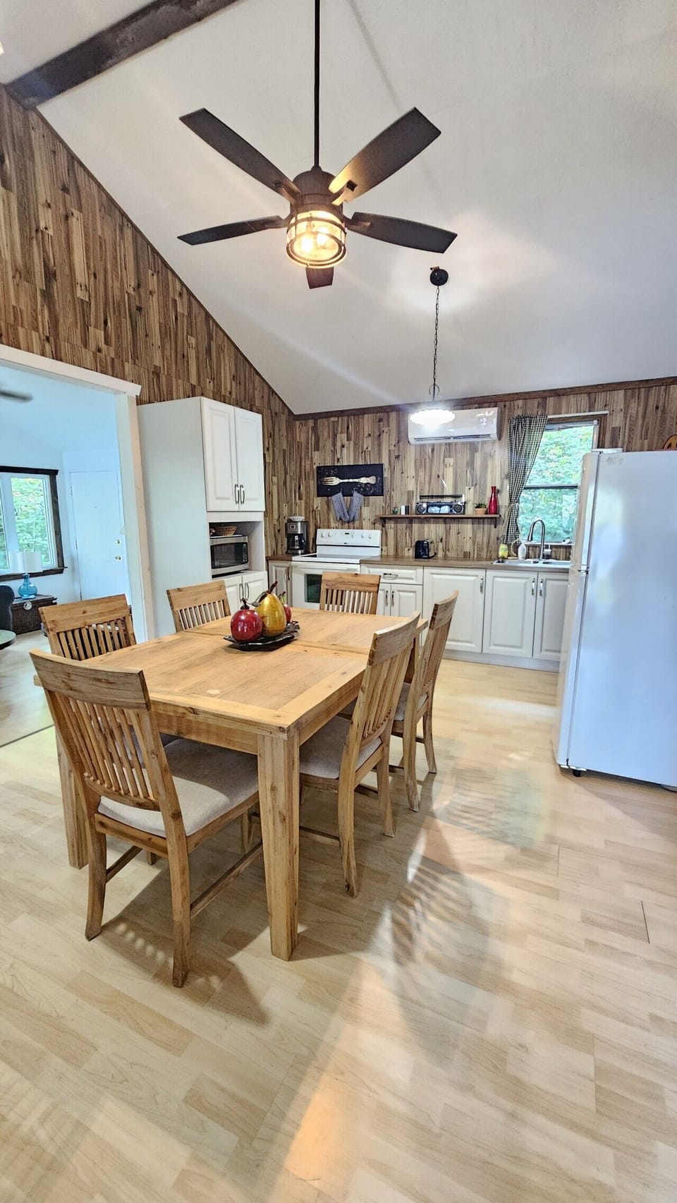 Kitchen dining table