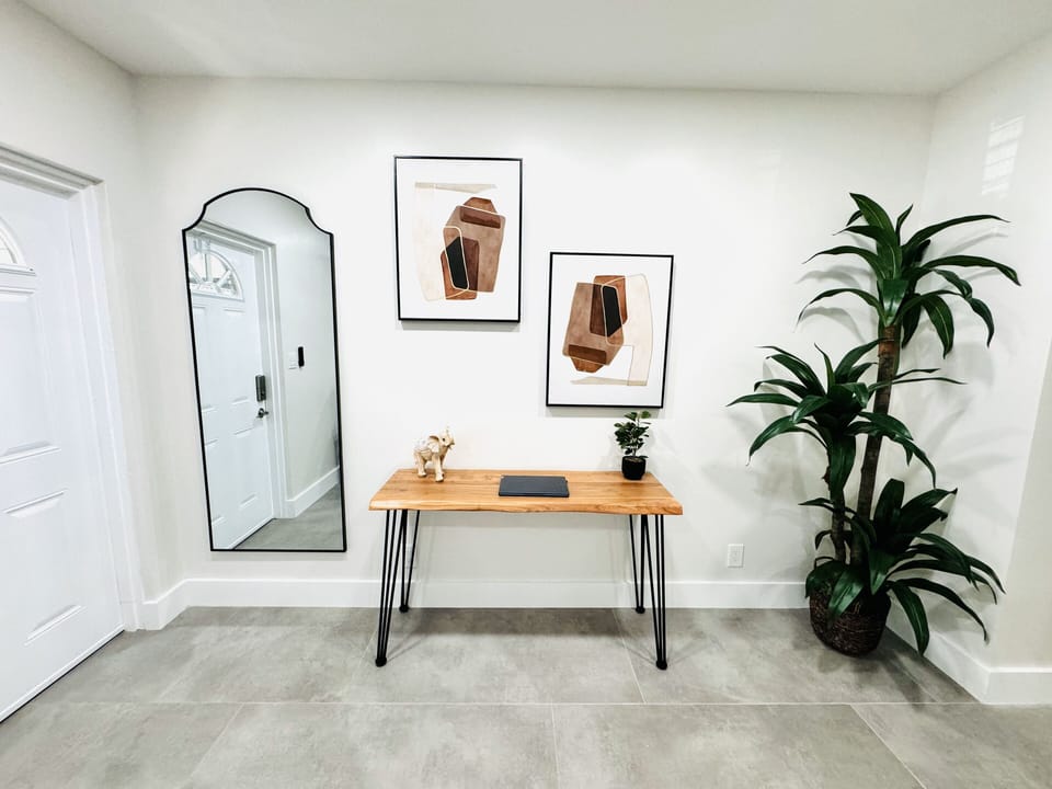Desk Area
