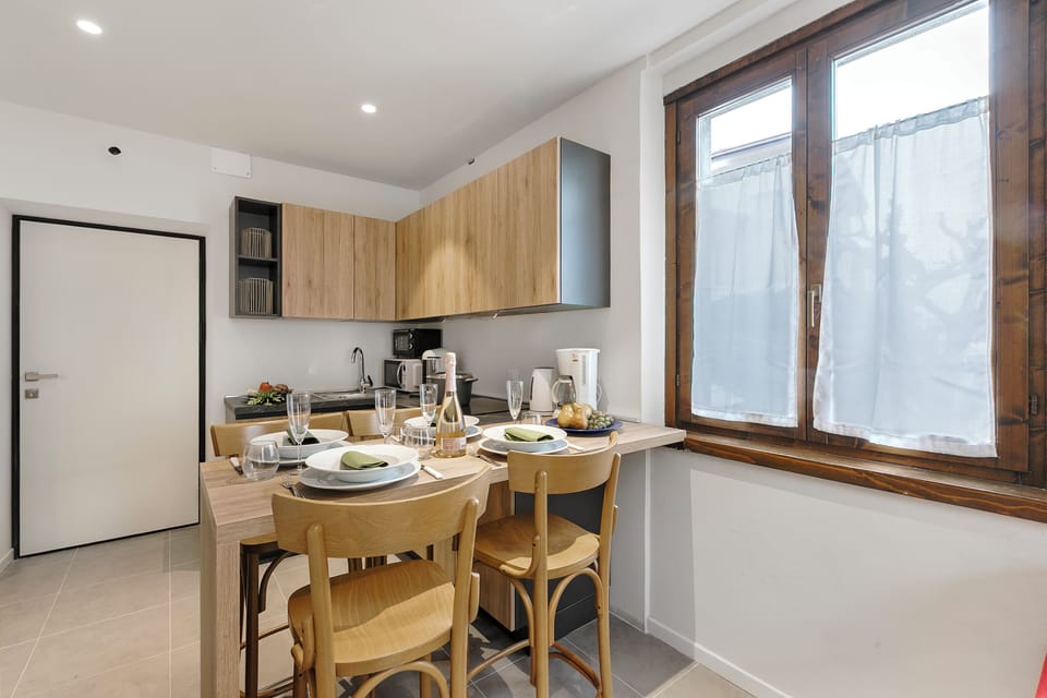 Kitchen and dining area