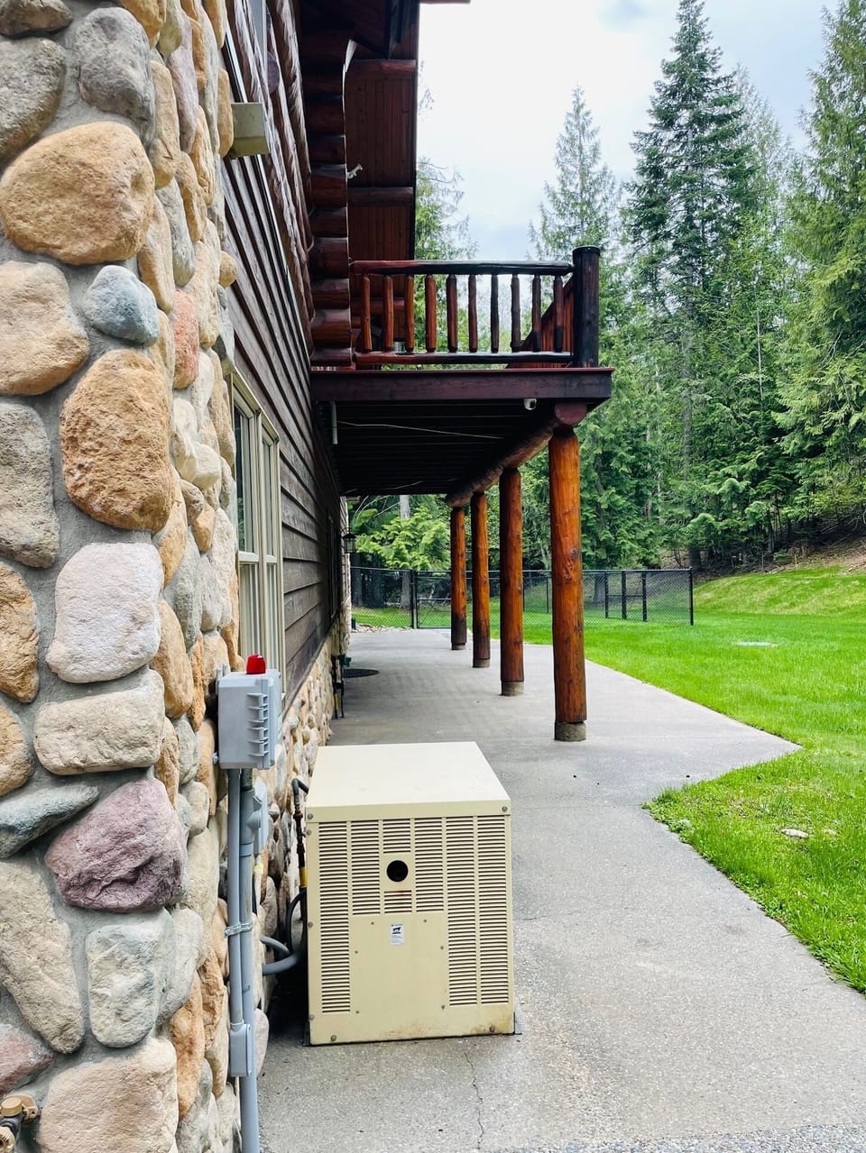 Entrance to the property with an automatic generator if the power goes out