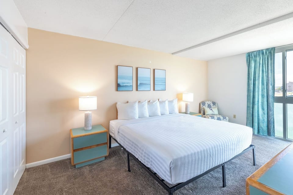 Main Bedroom
