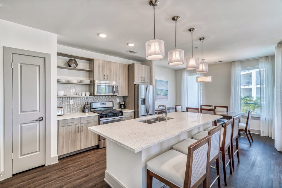 Fully Equipped Kitchen with Stainless Steel Appliances