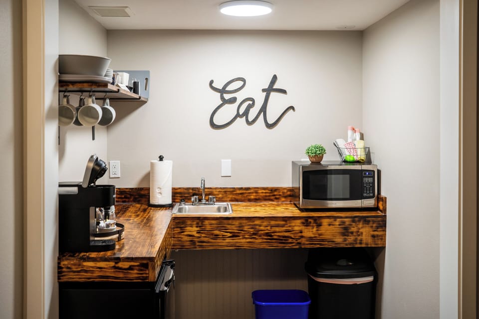 Kitchenette #2