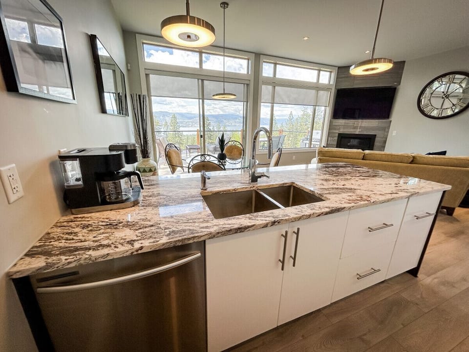 Cooking with a View