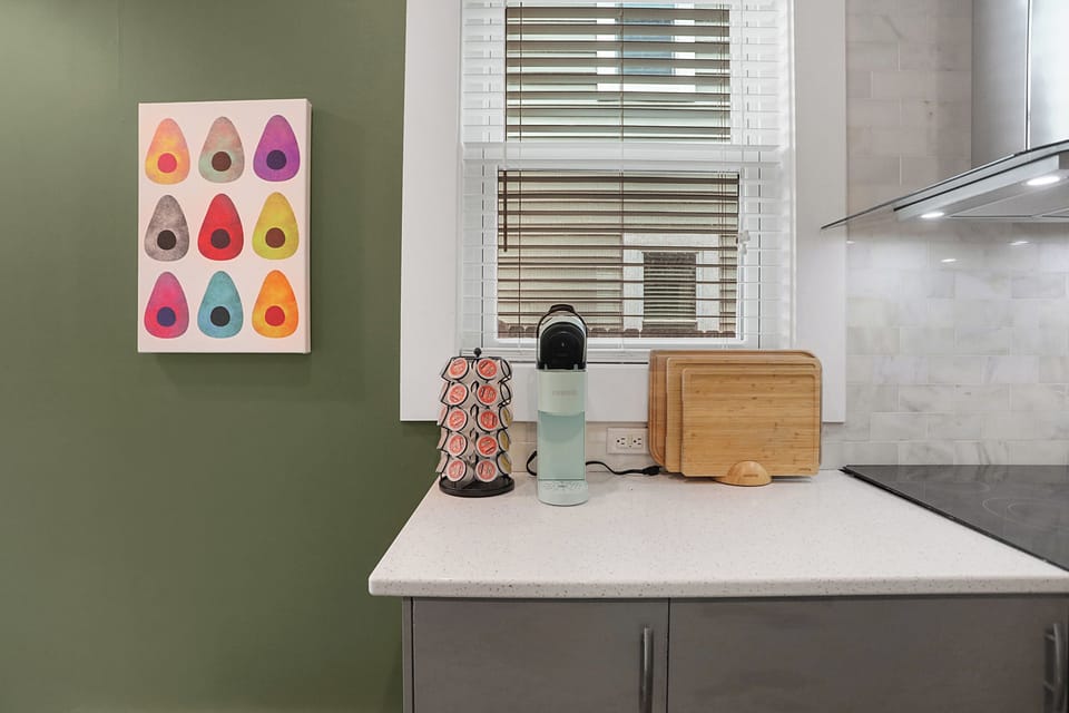 Keurig and K-cups provided, drip machine and filters in pantry; bring your favorite grinds:)