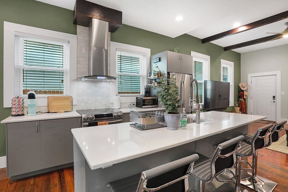 Fully equipped kitchen