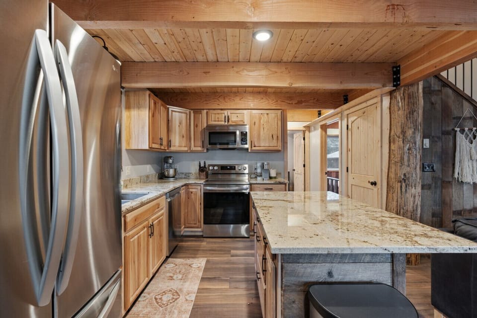 Full Kitchen