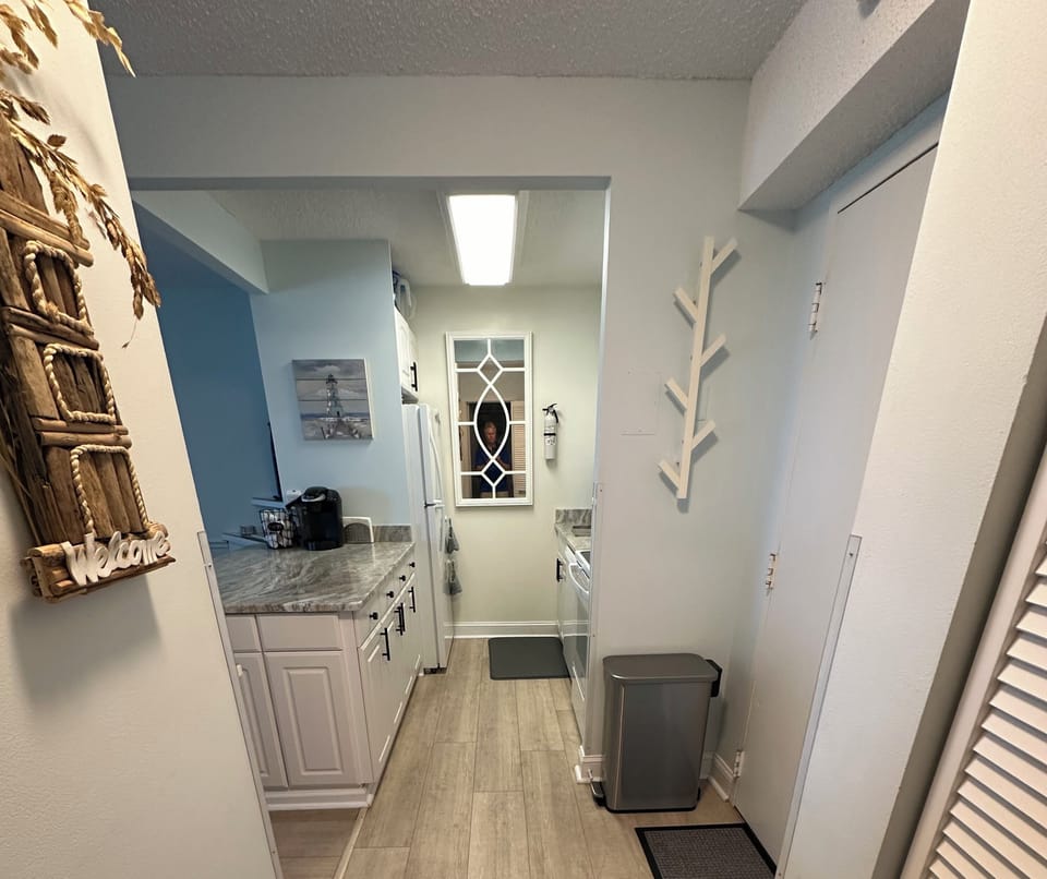 Hallway looking towards kitchen