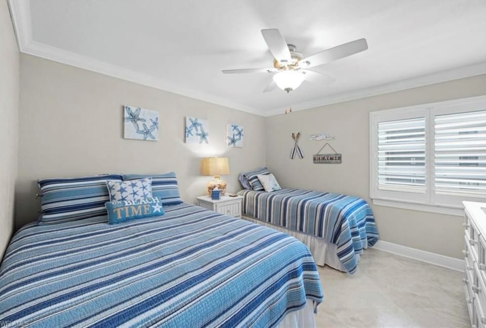 Second bedroom