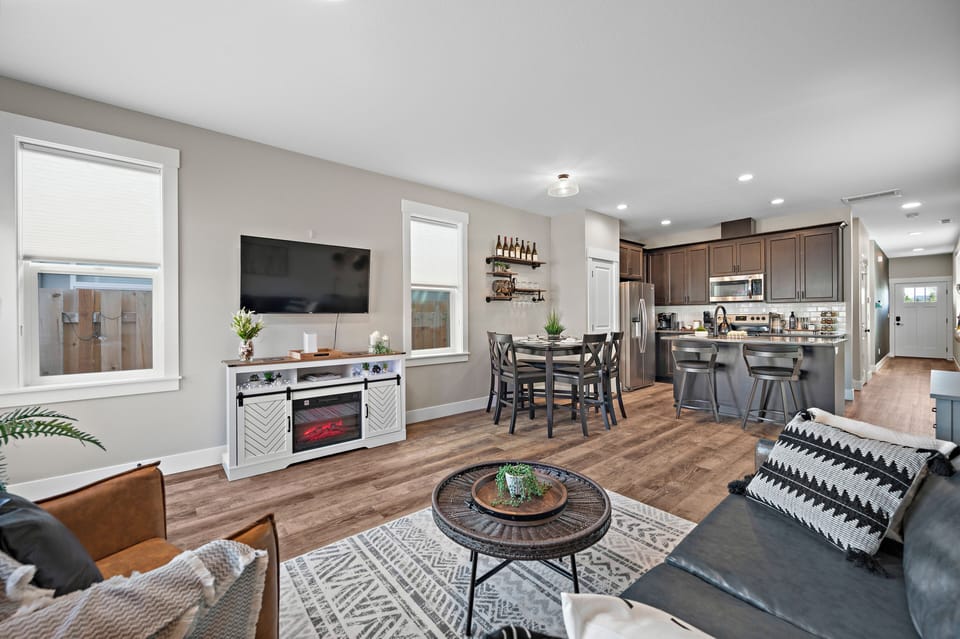 Living Room | Fireplace | Open to Dining & Kitchen | Step Out to Patio | SmartTV | Wifi