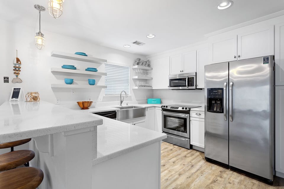 Surfs Up Kitchen