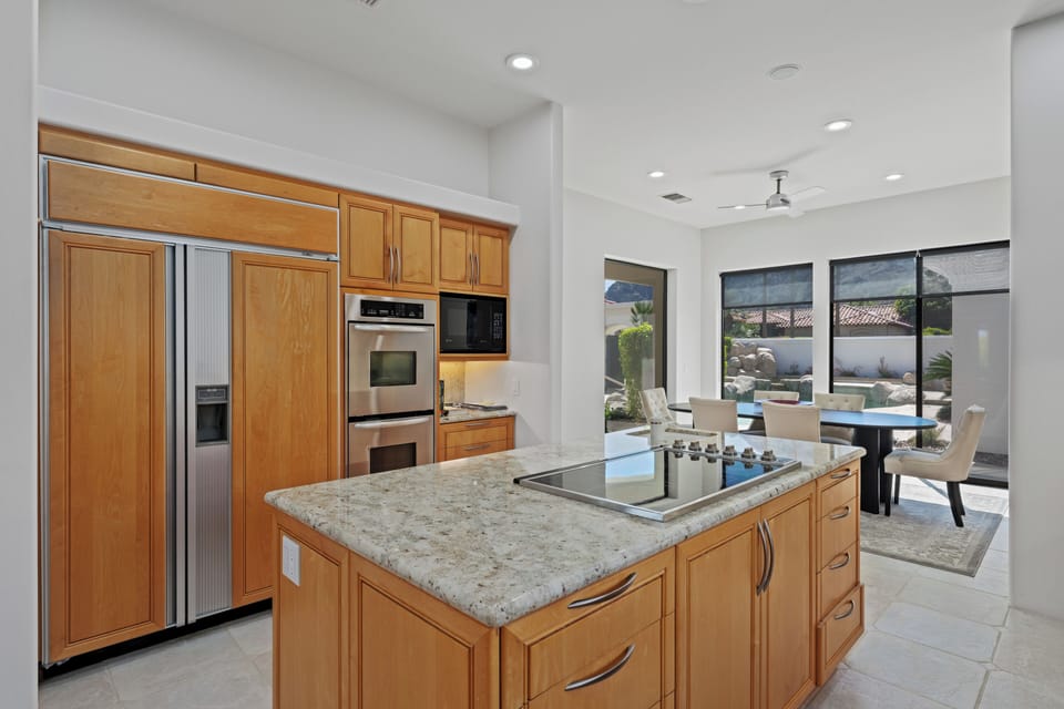 Kitchen with seperate eating nook.