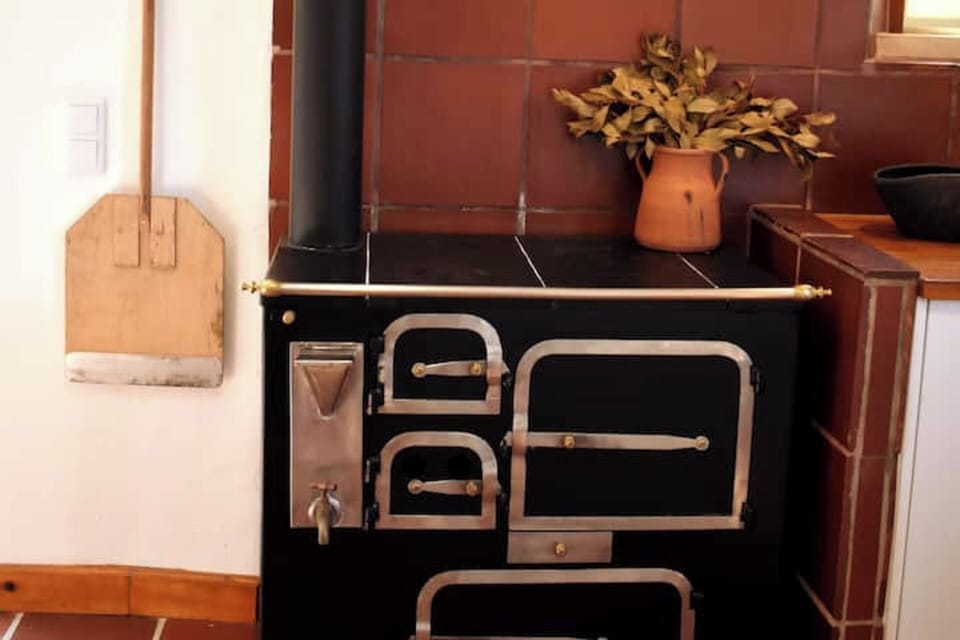Forno de Lenha Funcional e a Uso