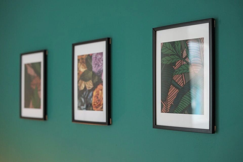Wall decorative
