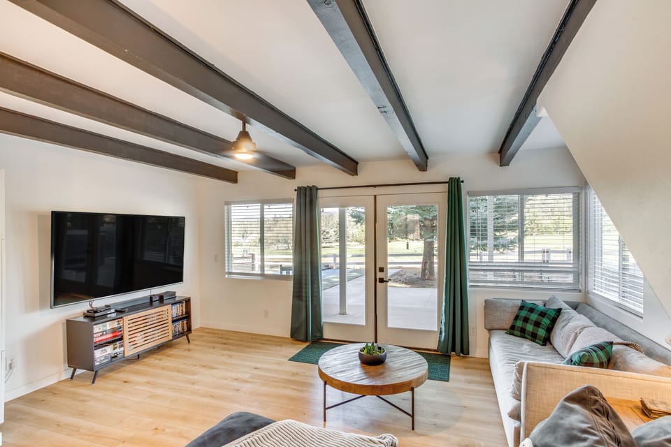 Living Room | 1st Floor