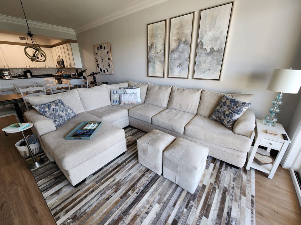 Living room with plenty of comfortable seating