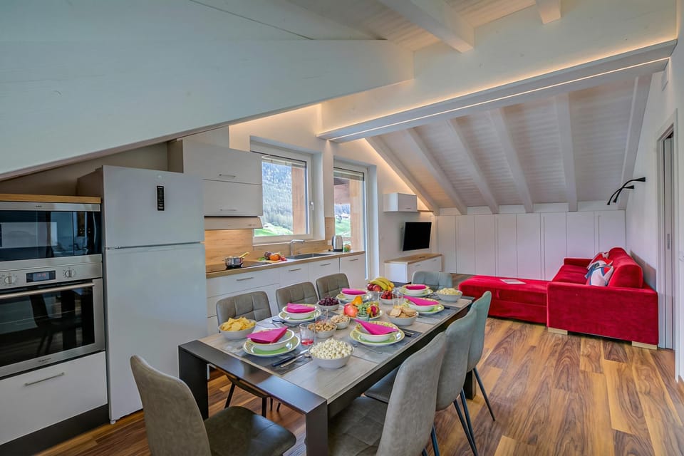 Kitchen and dining area