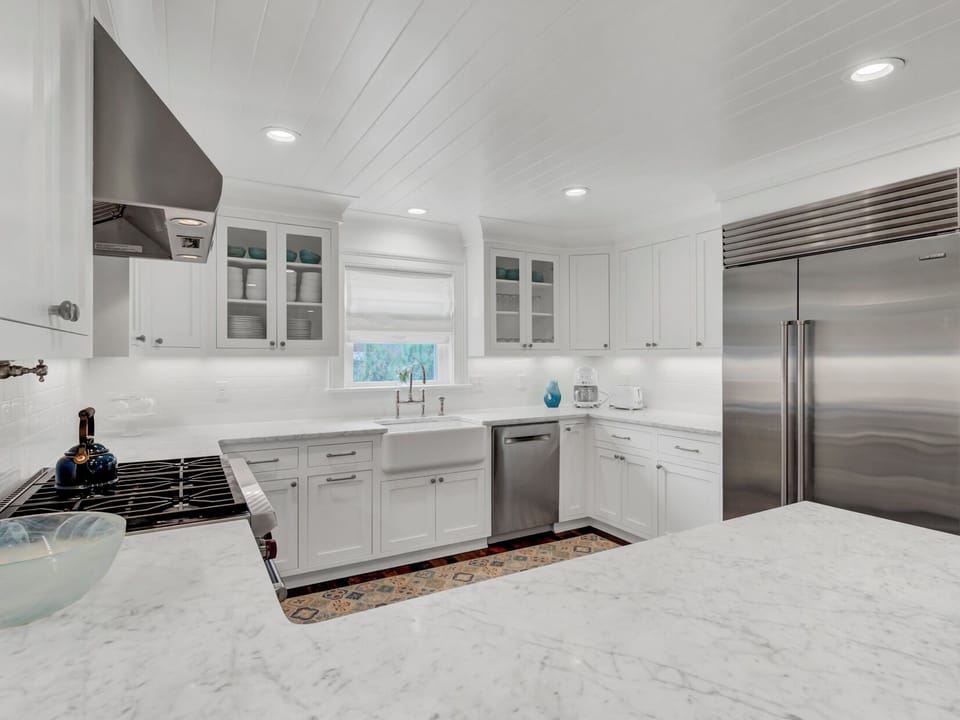 Spacious kitchen.
