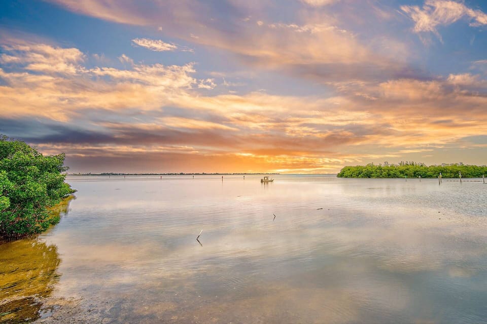Catch a sunset on the bay with dinner from Floridays Restaurant Deck