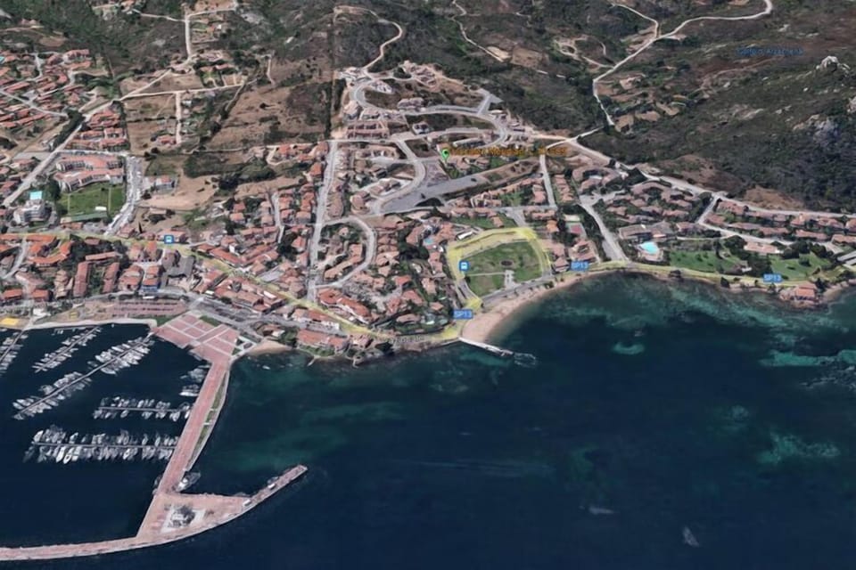 Surroundings [summer] (1-5 km)
