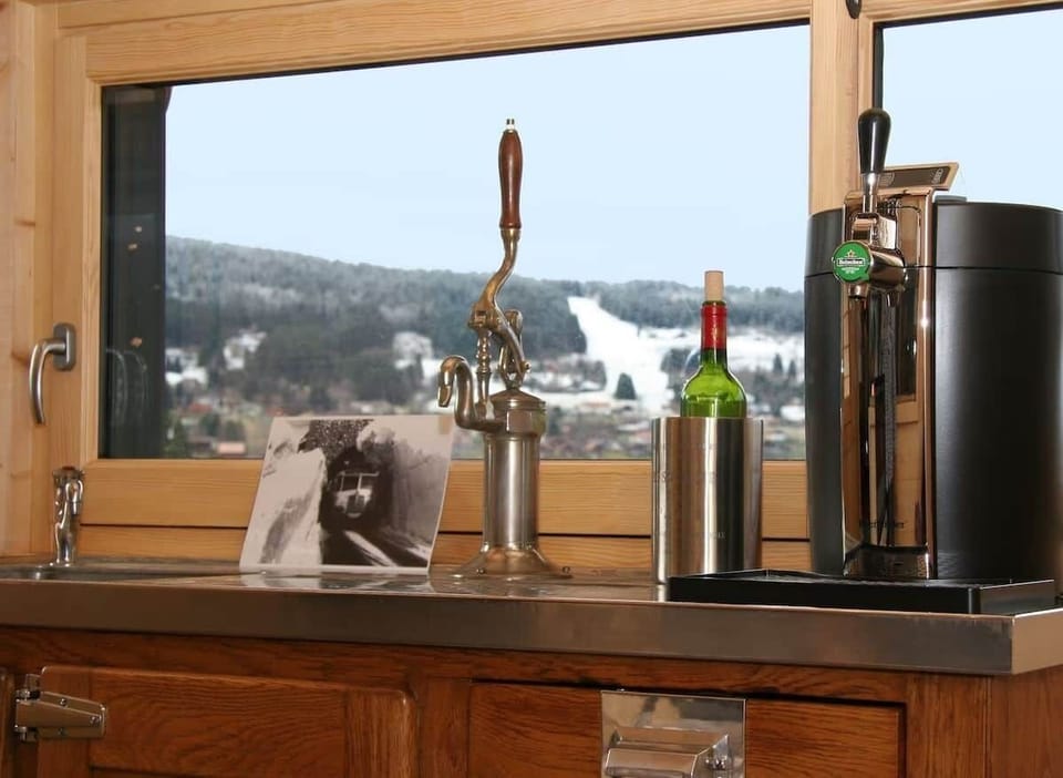 Bar at the chalet le Coup de cœur du Renard