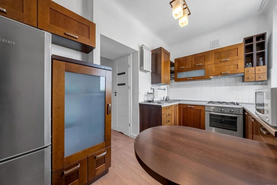 Fully Equipped Kitchen | Book Now with RENTUJEMY