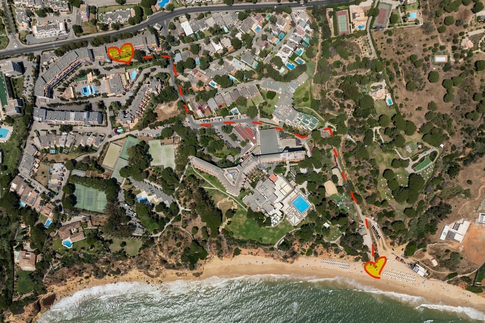 Route from apartment to Praia Maria Luisa beach - walking distance.