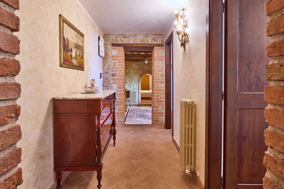 Picture Frame, Wood, Interior Design, Floor, Wood Stain, Flooring, Real Estate, Hardwood, Building, Brick