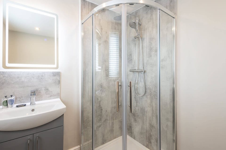 Clifton Studio 4, Darlington - Host & Stay