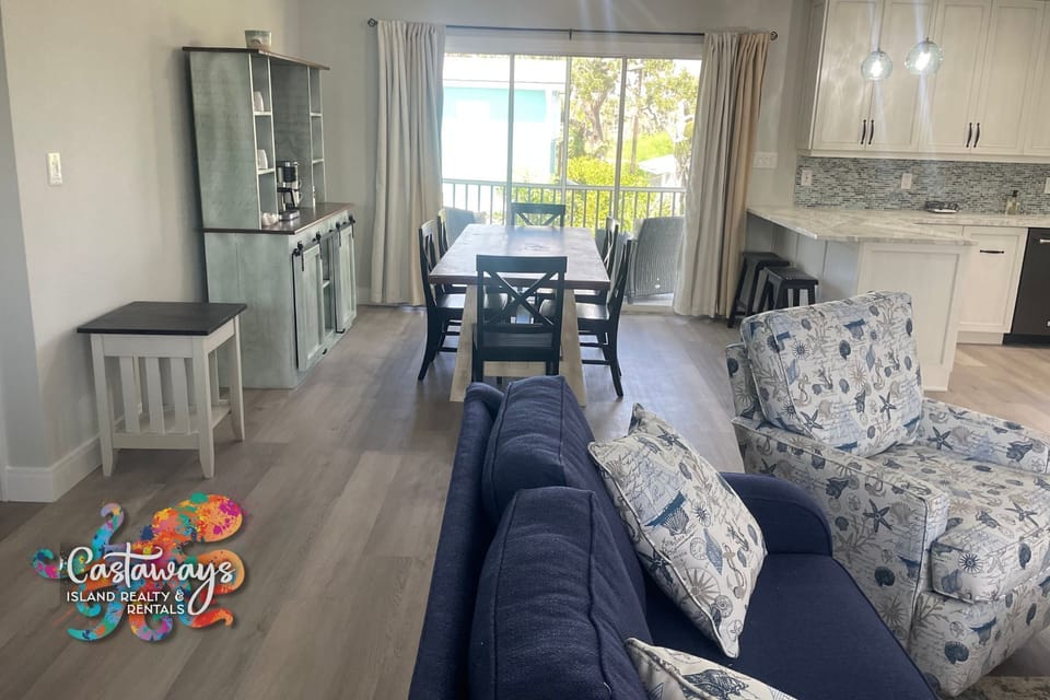 Living & Dining Room