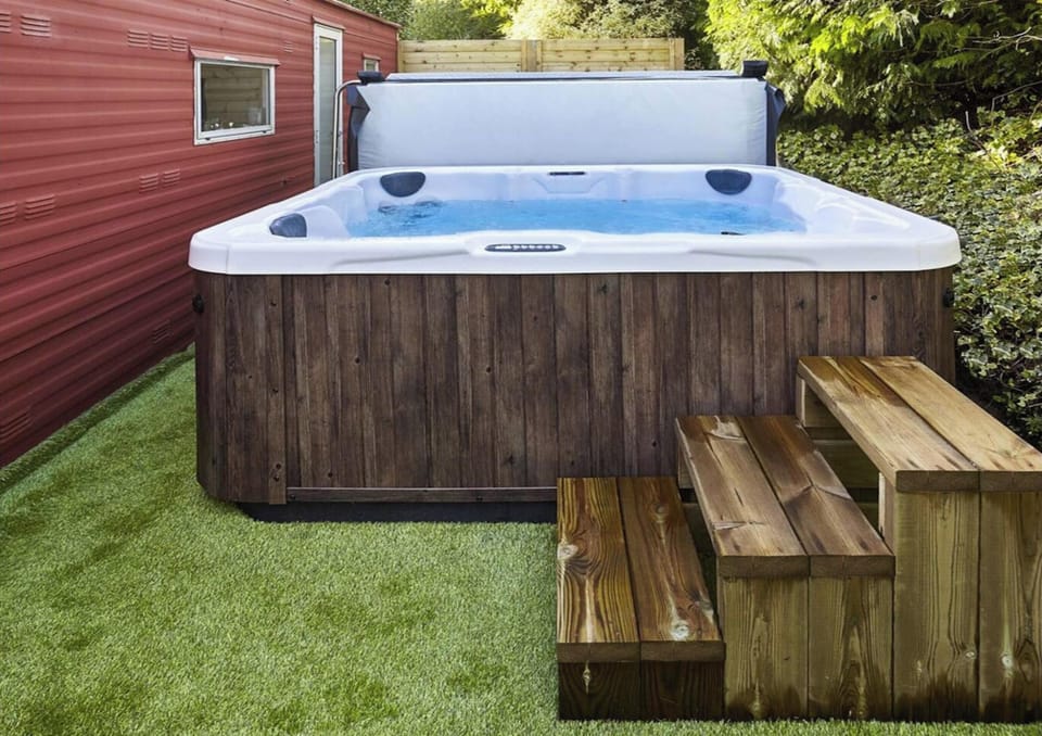 Jacuzzi