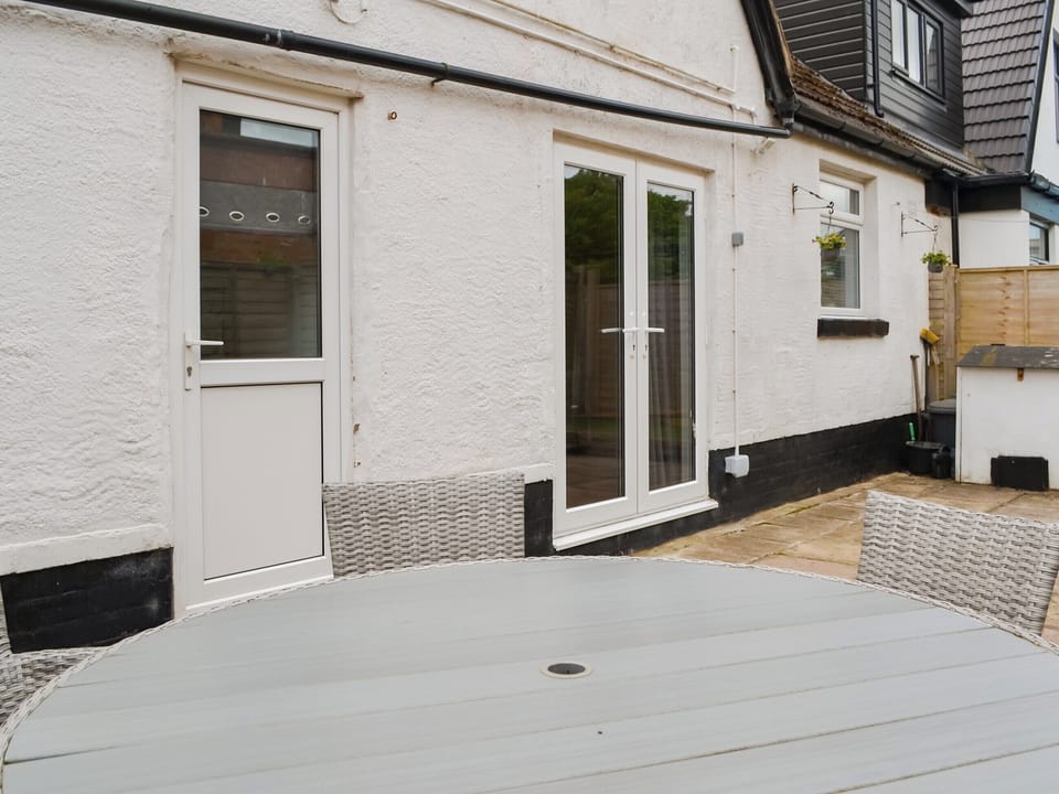 Exterior | Eldon Cottage, Hornsea
