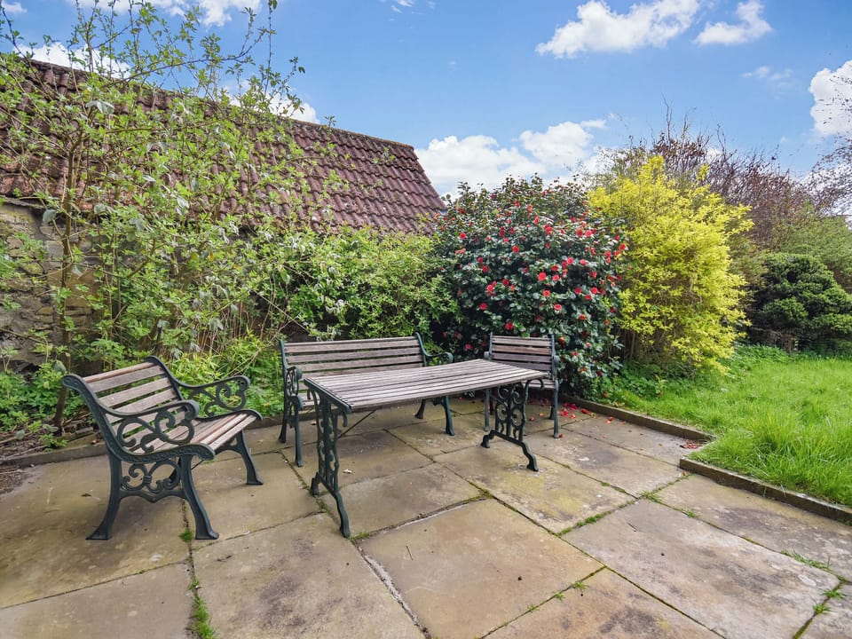 Terrace | Moncrieff House, Falkland